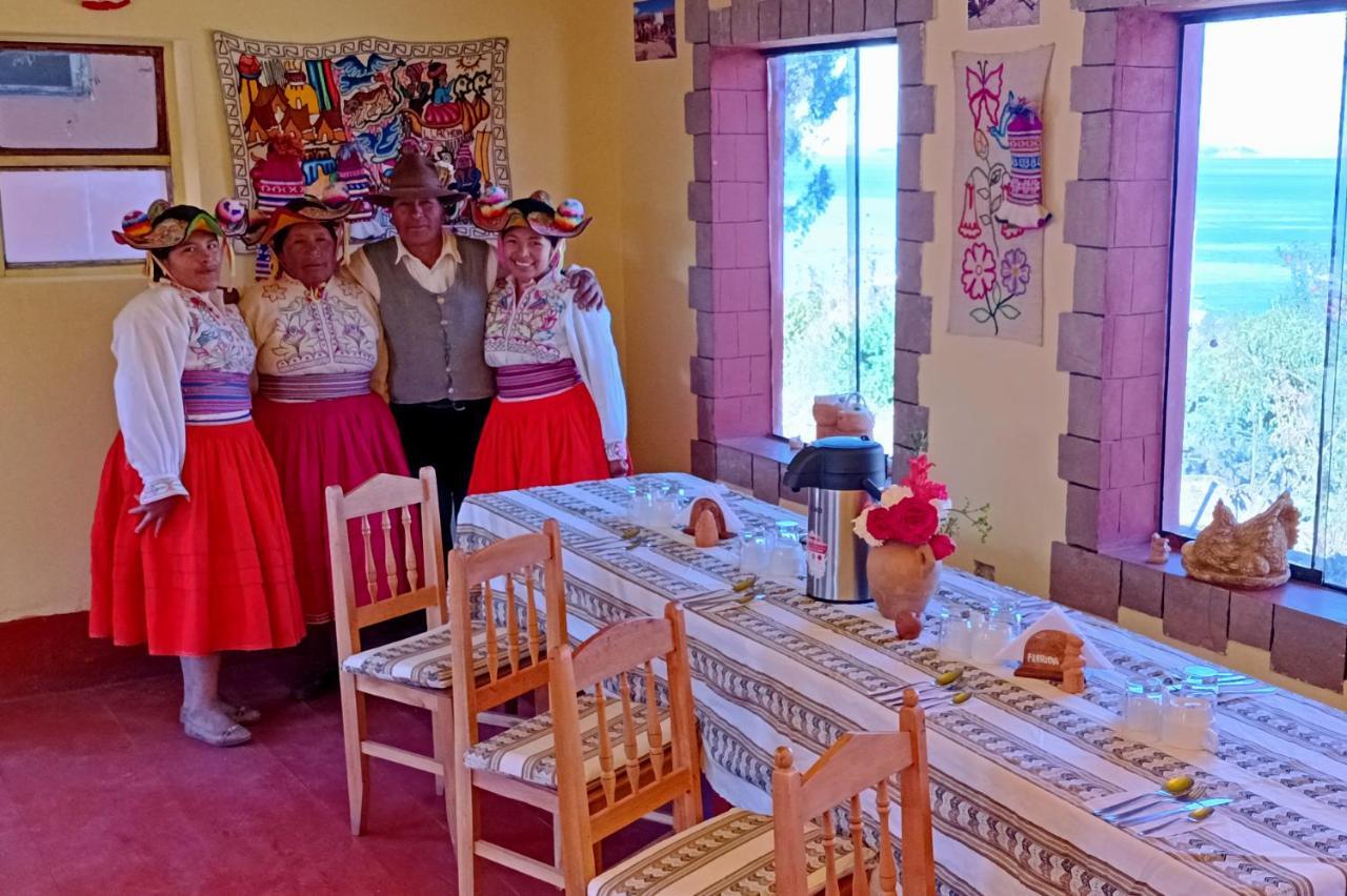 Hospedaje Rural La Florida En Llachon, Titicaca プーノ エクステリア 写真