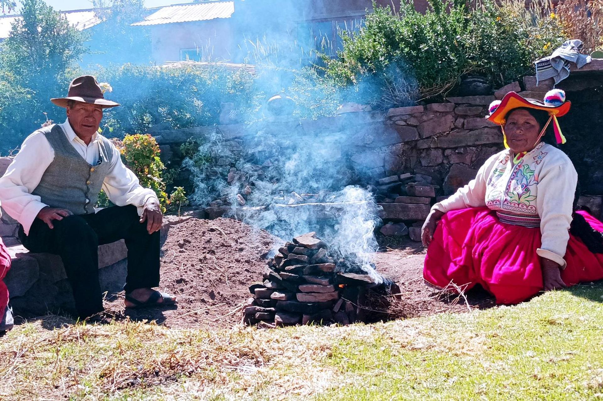Hospedaje Rural La Florida En Llachon, Titicaca プーノ エクステリア 写真
